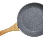 Granite coated frying pan with Bakelite handle